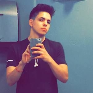 Meet your Posher, Ramiro